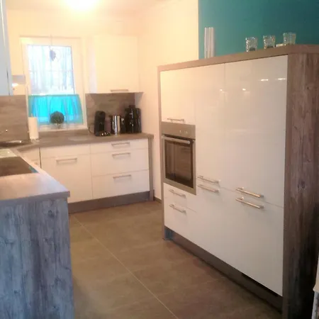 Cozy In Rerik With Terrace בית נופש Neu Gaarz