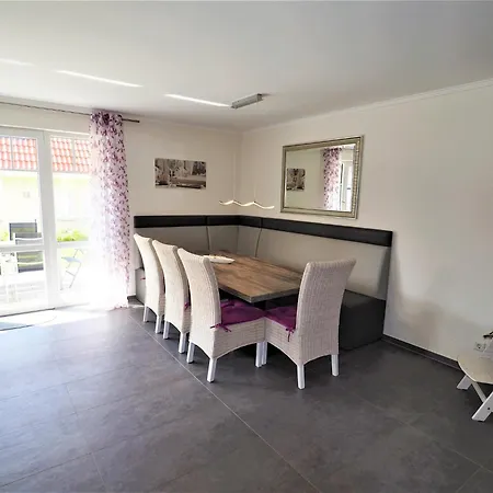 Cozy In Rerik With Terrace בית נופש Neu Gaarz