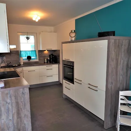 Cozy In Rerik With Terrace בית נופש Neu Gaarz