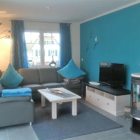 Cozy In Rerik With Terrace בית נופש