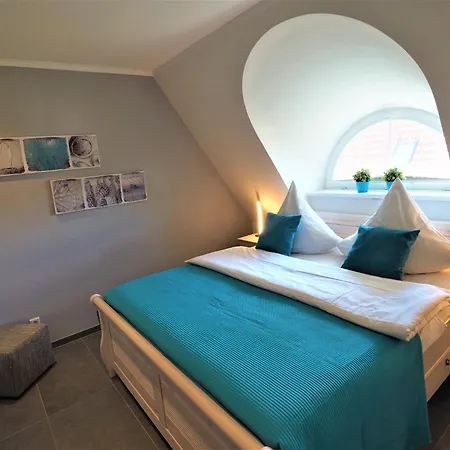 Cozy In Rerik With Terrace * Neu Gaarz